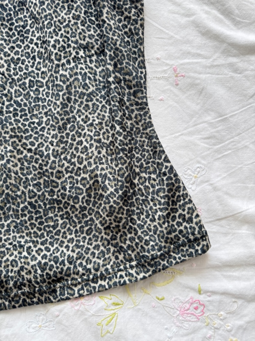 Leopard Print Women's Tank Top - Black/Green - Picture 2 of 5